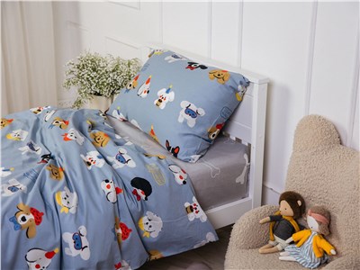 Детское постельное бельё Sweet Dreams Happy Puppies (на резинке + молния)