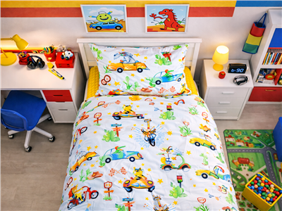 Детское постельное бельё Сладкие Сны(Sweet Dreams) Гонщики (на резинке + молния)